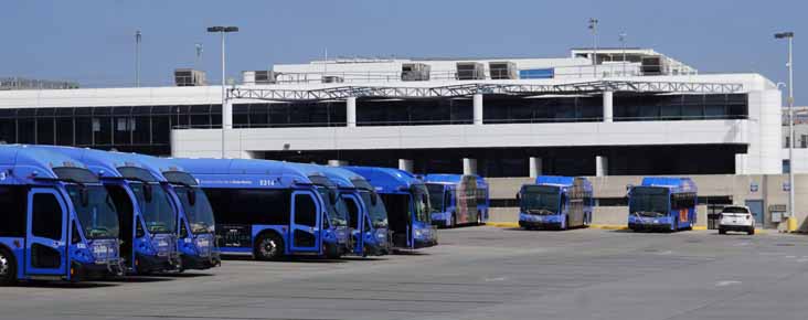 Big Blue Bus depot